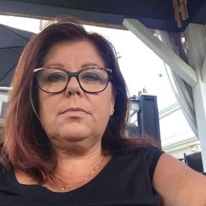 Meet your Posher, Celine